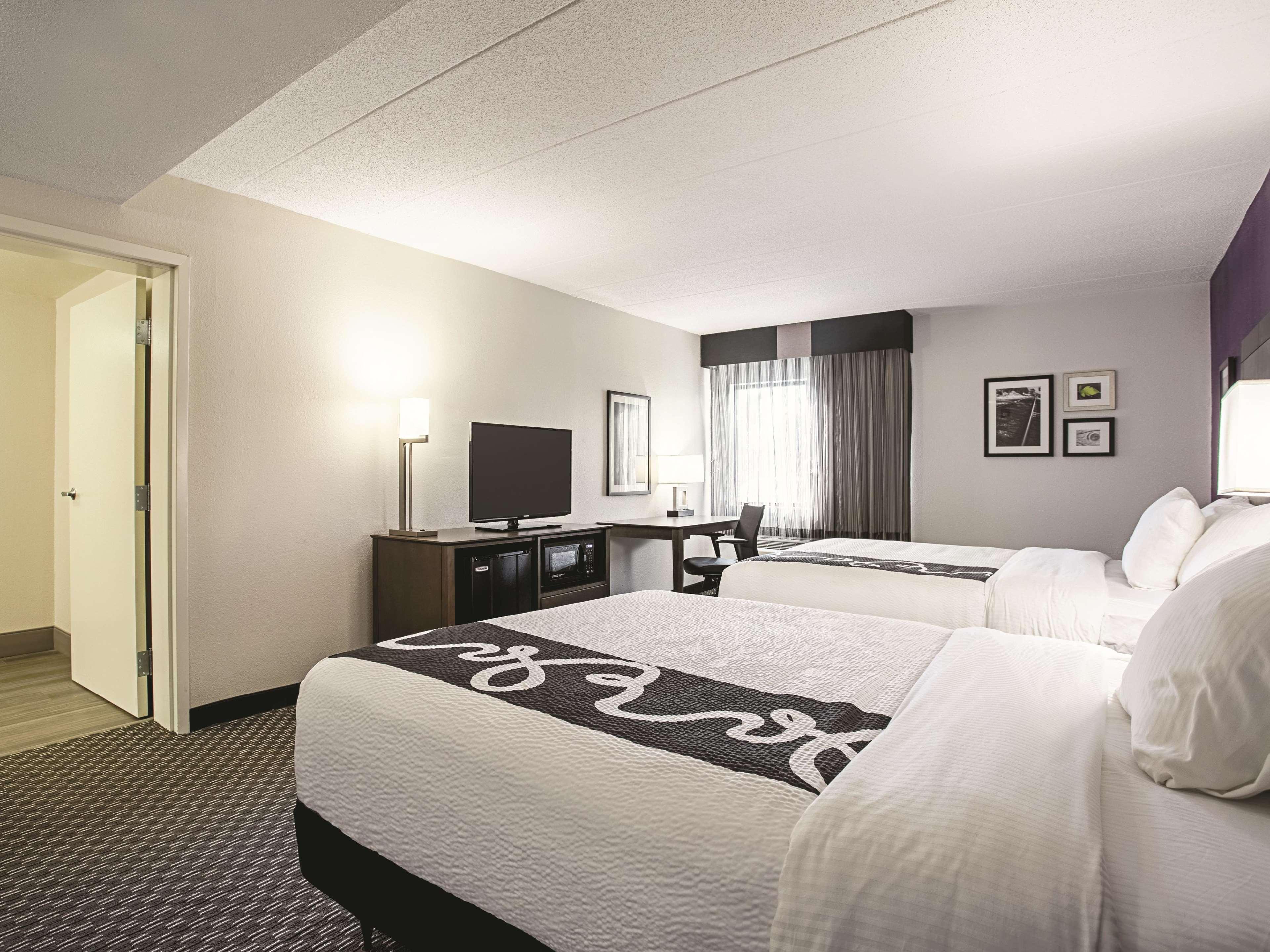 La Quinta By Wyndham Baltimore N / White Marsh Rosedale Exterior photo