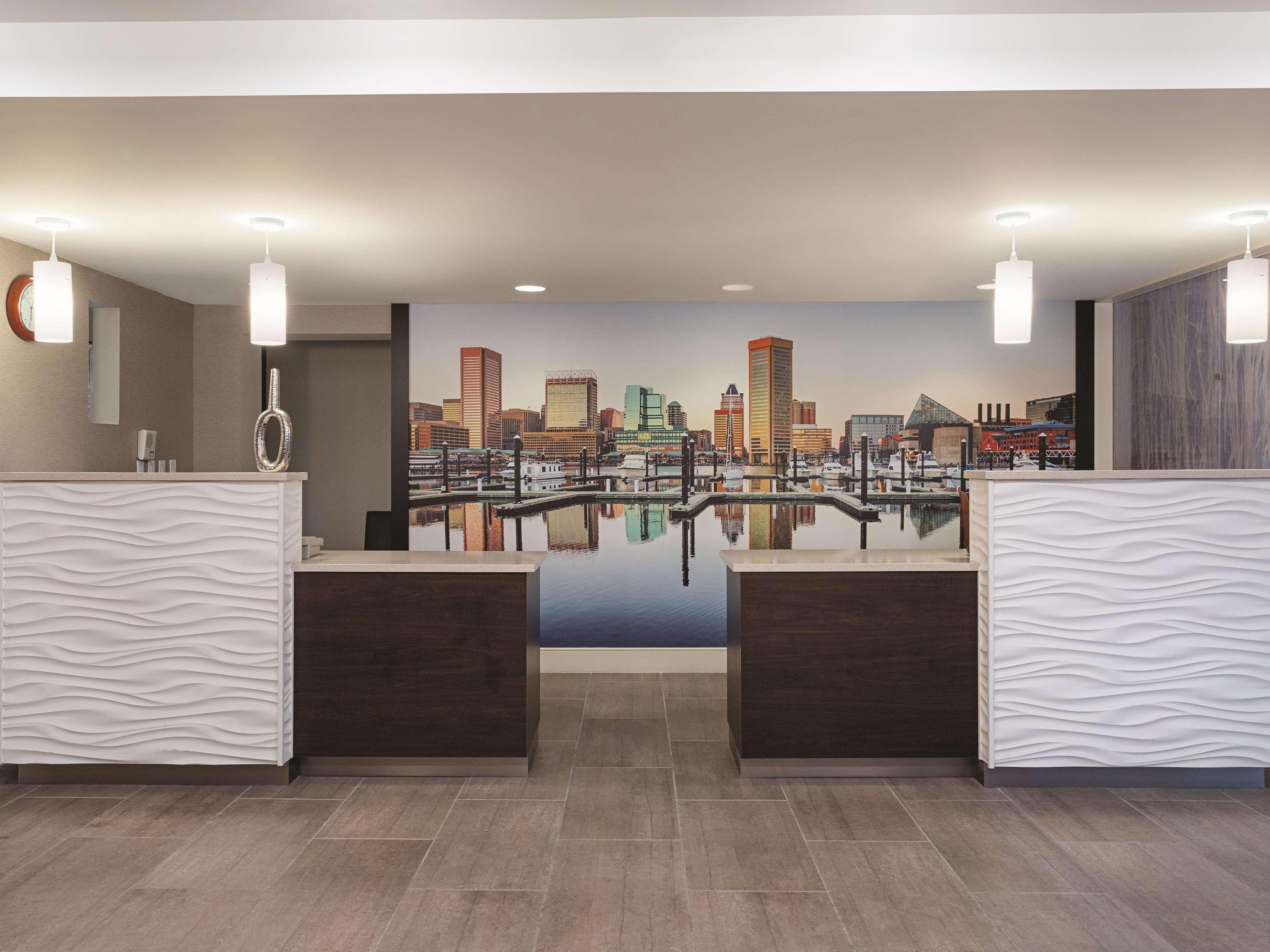 La Quinta By Wyndham Baltimore N / White Marsh Rosedale Exterior photo