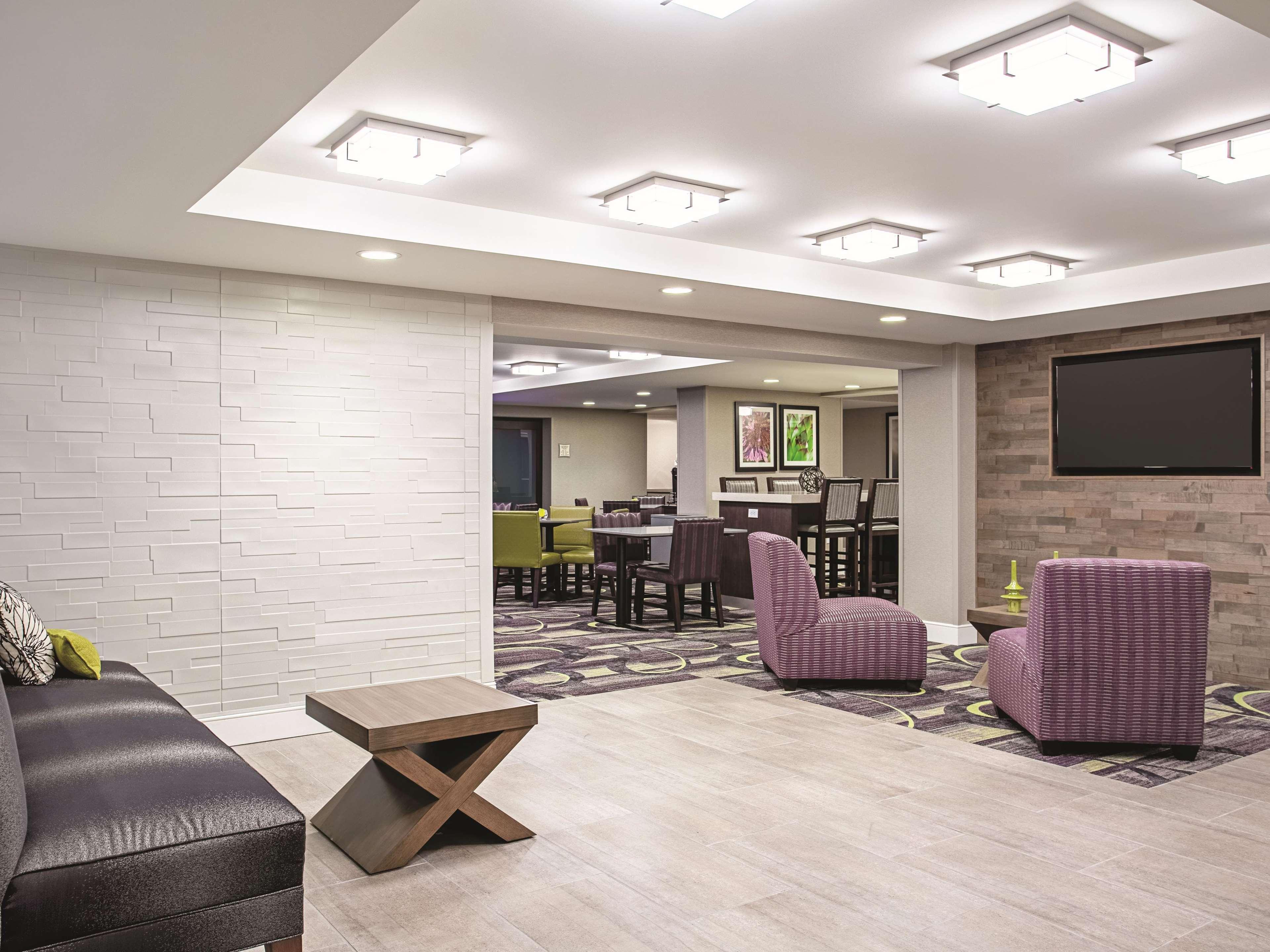 La Quinta By Wyndham Baltimore N / White Marsh Rosedale Exterior photo