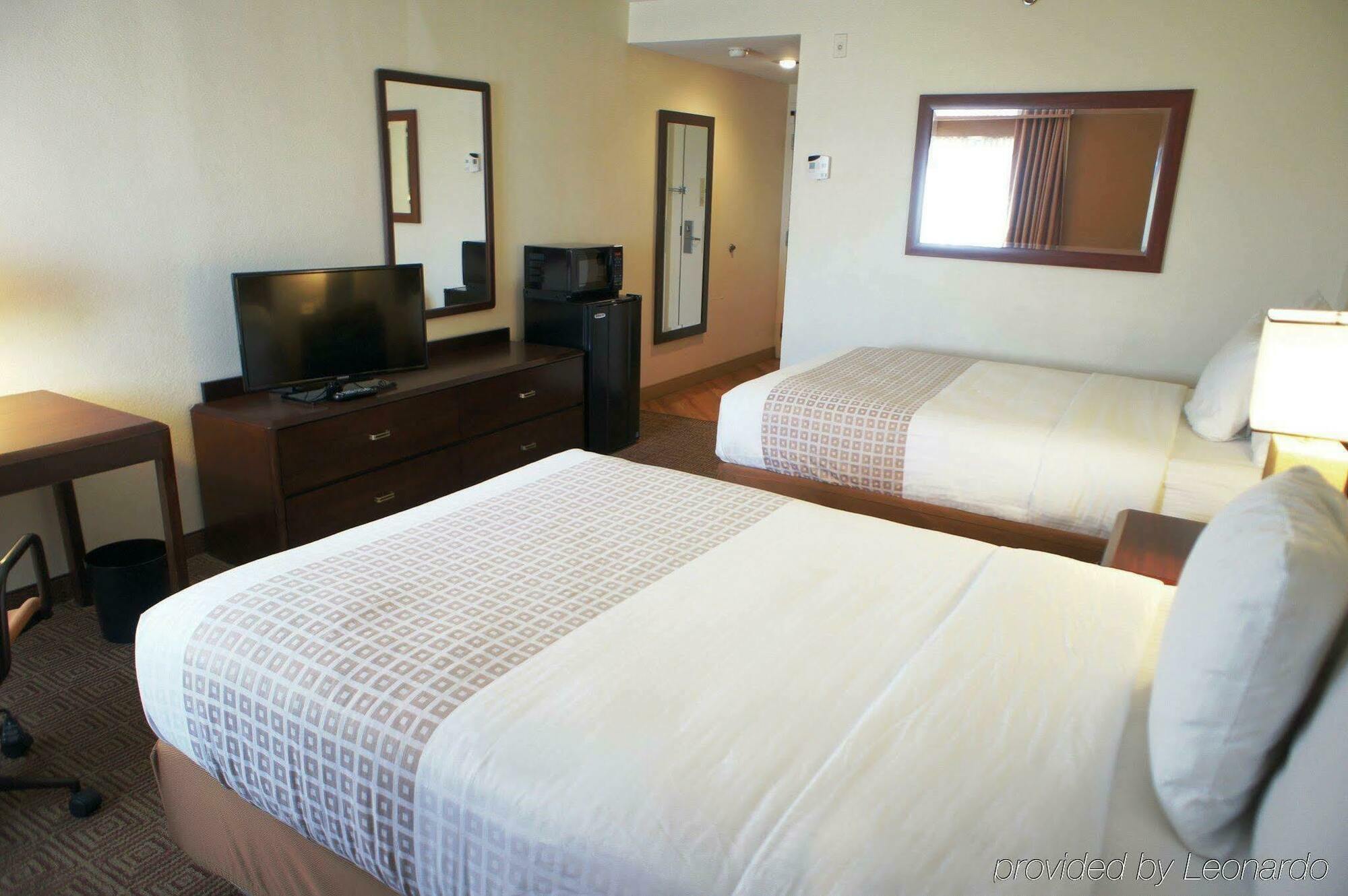 La Quinta By Wyndham Baltimore N / White Marsh Rosedale Exterior photo